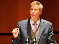 Mayor Tim Keller speaking at the University of New Mexico in 2022